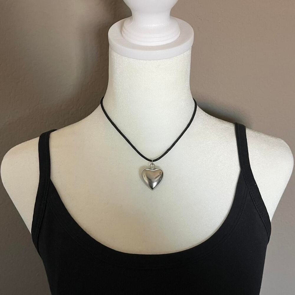 Vintage statement piece bubble heart silver cord necklace